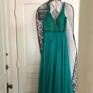Sherri Hill Prom Dress